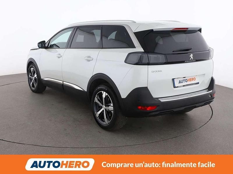 Usata Peugeot 5008 Allure 131 CV (96 kW) 2024 Bianco SUV