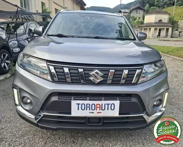 Usata Suzuki Vitara Cool 129 CV (94 kW) 2023 Grigio SUV