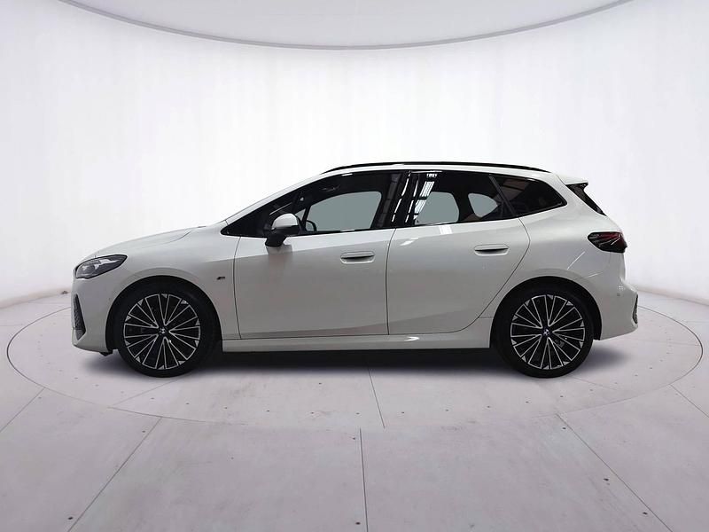 Usata BMW 218 Active Tourer M Sport 150 CV (110 kW) 2025 Bianco Monovolume