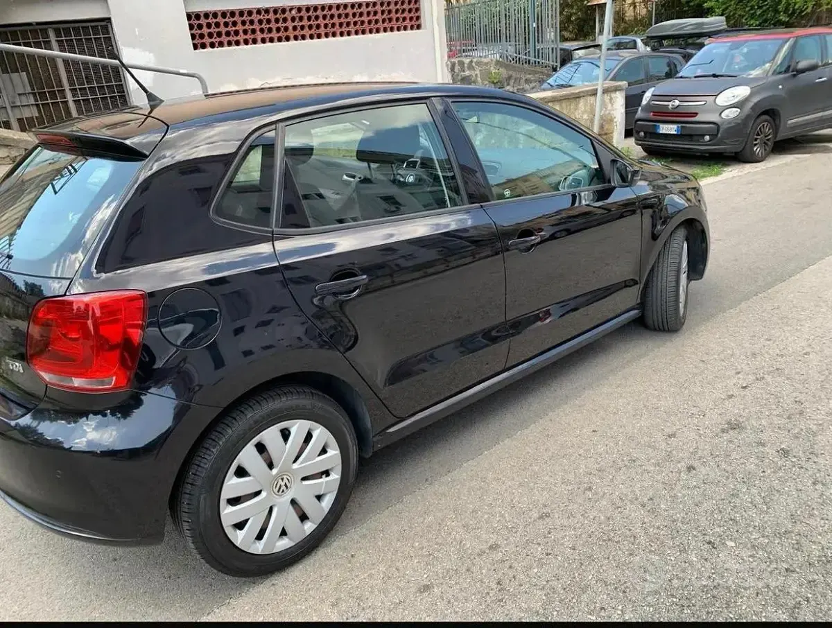 Usata VW Polo 75 CV (55 kW) 2012 Nero Utilitaria