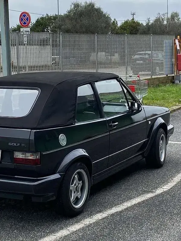 Usata VW Golf Cabriolet 54 CV (39 kW) 1986 Grigio Cabrio