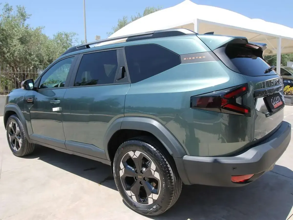 Nuova Dacia Bigster Extreme 109 CV (80 kW) 2026 Verde oxide SUV