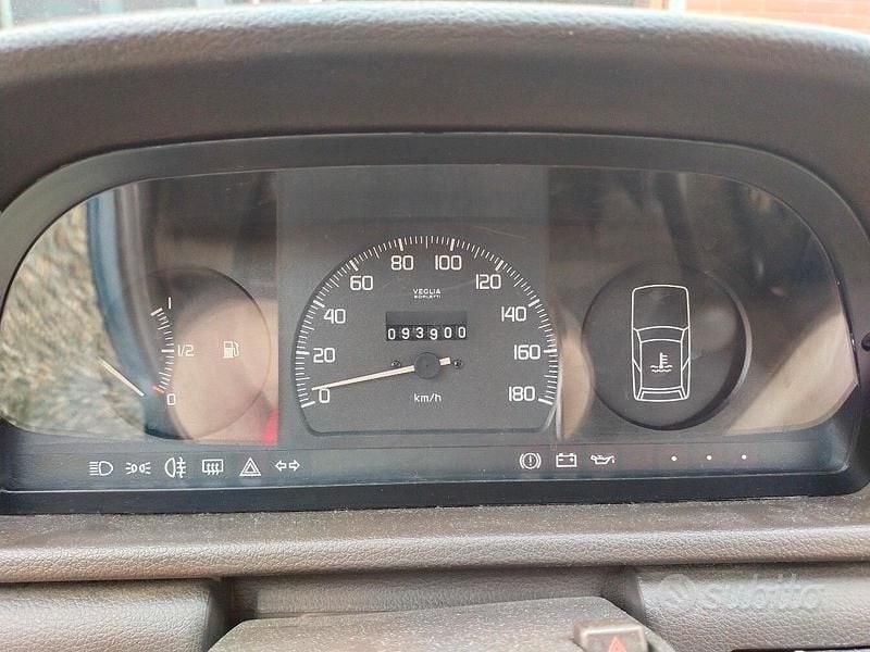 Käytetty Fiat Uno 45 HP (33 kW) 1990 Vihreä Viistoperä