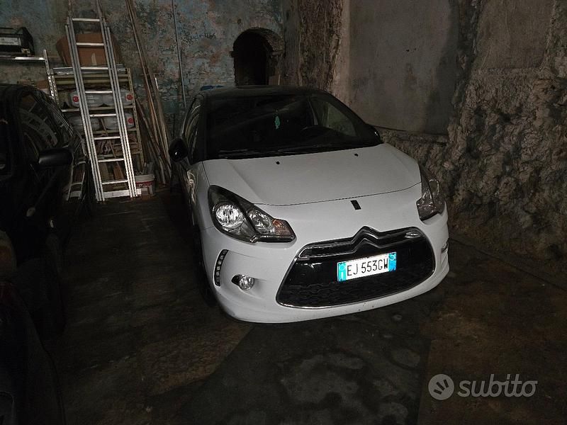 Usata Citroën DS3 70 CV (51 kW) 2012 Utilitaria