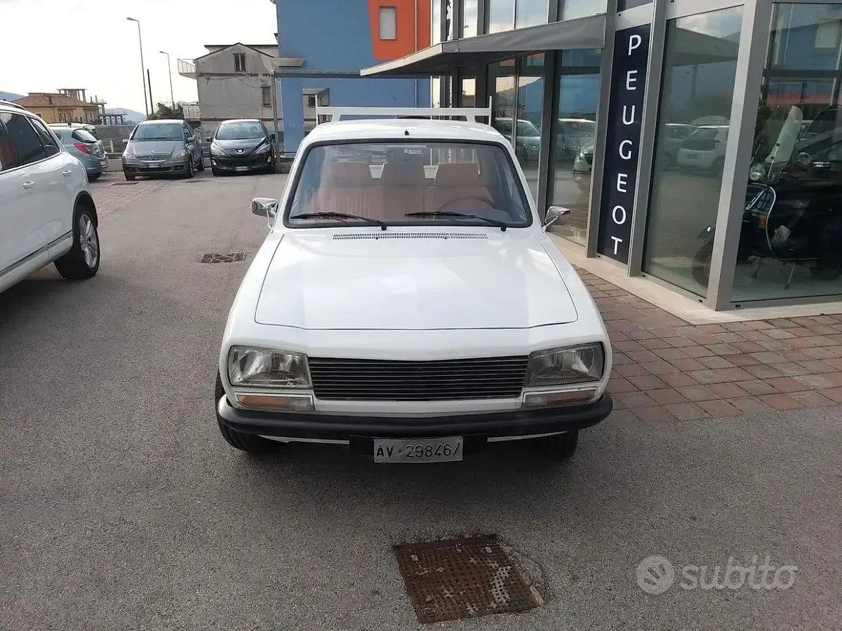 Usata Peugeot 504 90 CV (66 kW) 1989 Beige Pick-up