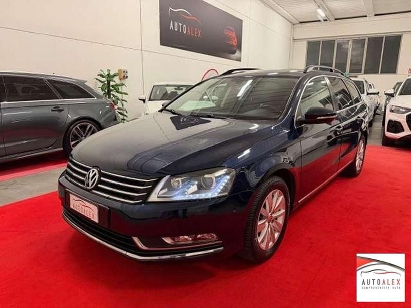 Usata VW Passat Comfortline 105 CV (77 kW) 2011 Blu Station wagon