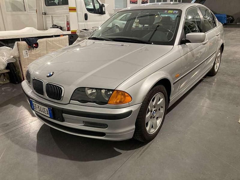 Usata BMW 323 170 CV (125 kW) 1998 Berlina