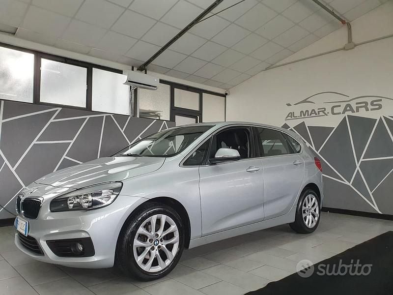 Usata BMW 218 Advantage 150 CV (110 kW) 2018 Grigio Station wagon