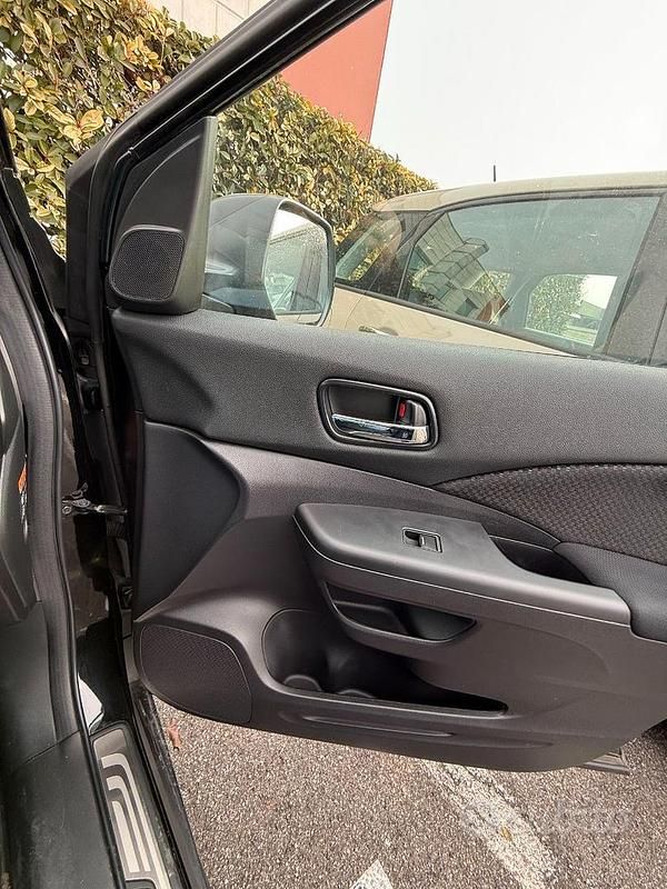 Usata Honda CR-V Elegance 120 CV (88 kW) 2017 Nero SUV