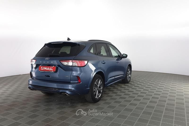 Usata Ford Kuga ST-Line 225 CV (165 kW) 2023 Blu SUV