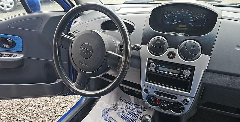 Usata Chevrolet Matiz 67 CV (49 kW) 2009 Blu Utilitaria