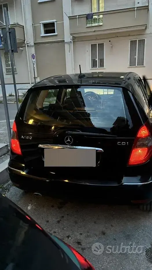 Usata Mercedes A180 Avantgarde Edition 109 CV (80 kW) 2009 Nero Berlina