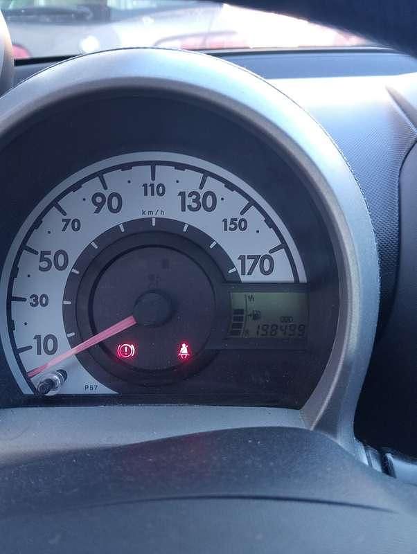 Usata Peugeot 107 Access 68 CV (50 kW) 2009 Utilitaria