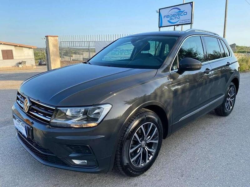 Nessuno(met.) Usata 2019 VW Tiguan Business SUV | 21.600 € (Buon prezzo) - Immagine 1/4