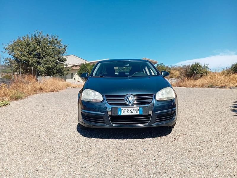 Usata VW Golf V 140 CV (102 kW) 2007 Blu Berlina