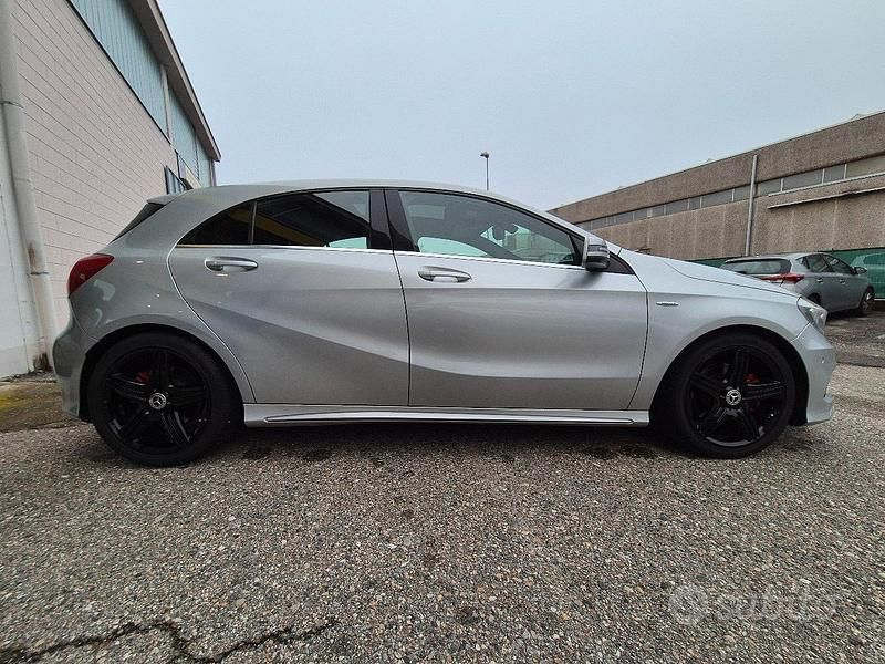 Usata Mercedes A250 AMG 211 CV (155 kW) 2012 Grigio Berlina