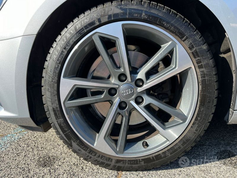 Usata Audi A4 150 CV (110 kW) 2018 Grigio Station wagon