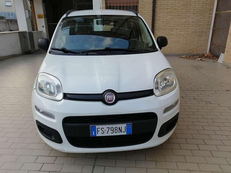 Usata Fiat Panda Easy 69 CV (50 kW) 2014 Bianco Utilitaria