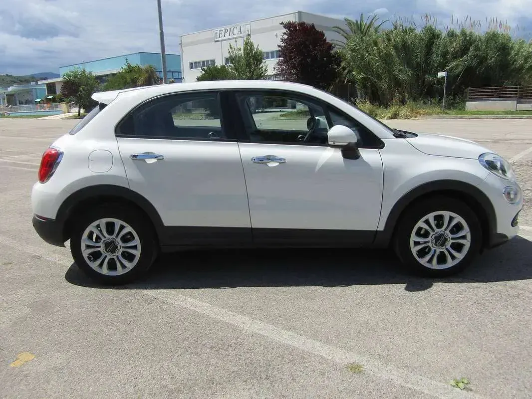 Usata Fiat 500X Pop Star 120 CV (88 kW) 2015 Bianco SUV