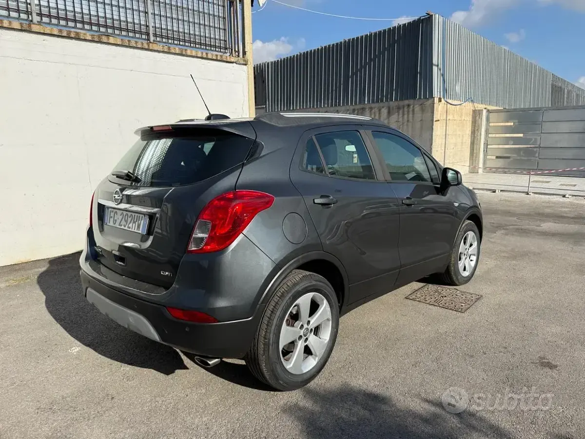 Usata Opel Mokka X 110 CV (80 kW) 2017 Grigio SUV
