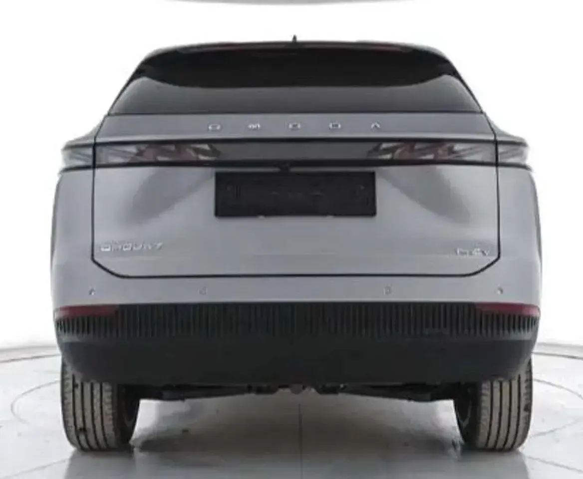 Nuova Omoda 7 279 CV (205 kW) 2026 Grigio SUV