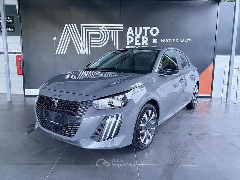 Usata Peugeot 208 Active 101 CV (74 kW) 2024 Bianco Utilitaria