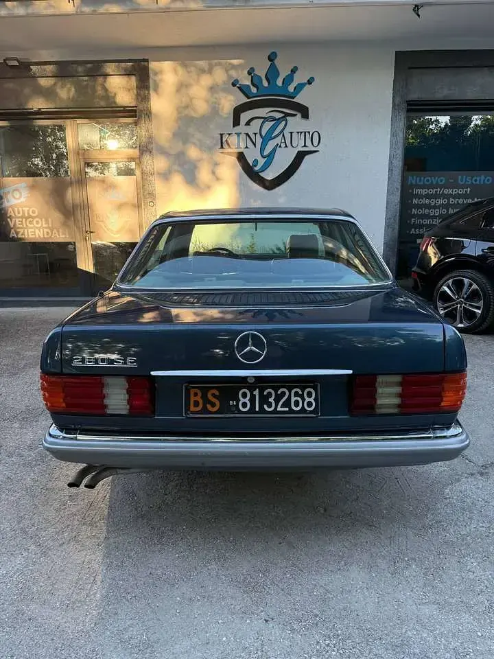 Usata Mercedes S280 SE 185 CV (136 kW) 1983 Blu/azzurro Berlina
