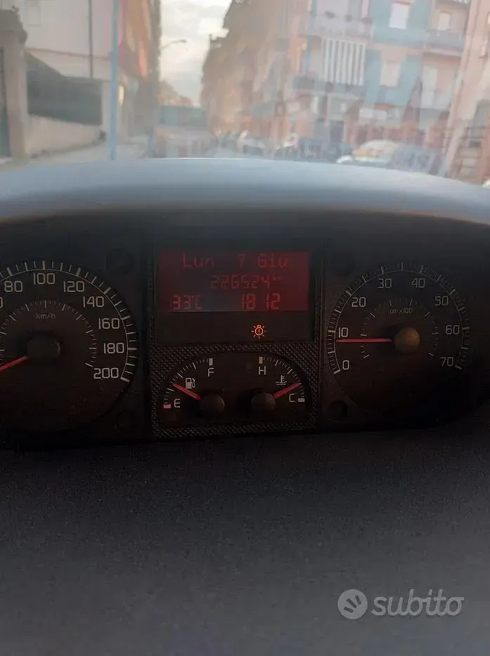 Usata Fiat Idea 69 CV (50 kW) 2004 Blu Monovolume