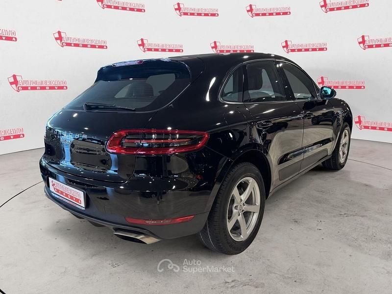 Usata Porsche Macan 252 CV (185 kW) 2018 Nero SUV