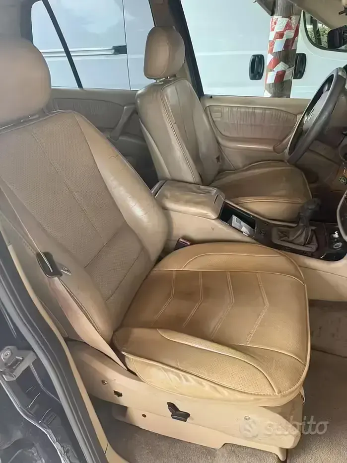Usata Mercedes ML270 163 CV (119 kW) 2002 Blu SUV