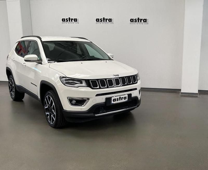 Usata Jeep Compass Limited 140 CV (102 kW) 2018 Bianco SUV