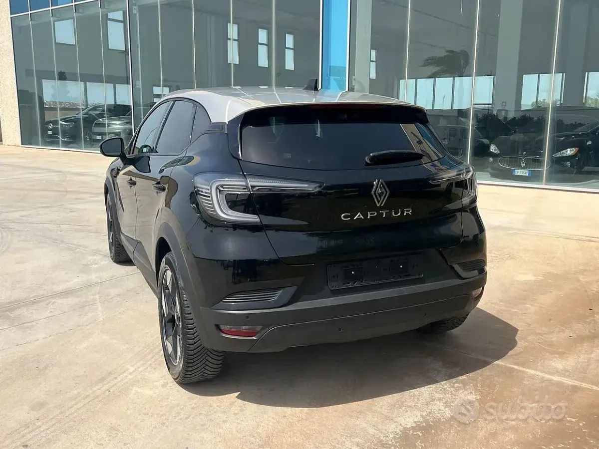 Usata Renault Captur Techno 91 CV (66 kW) 2025 Nero SUV