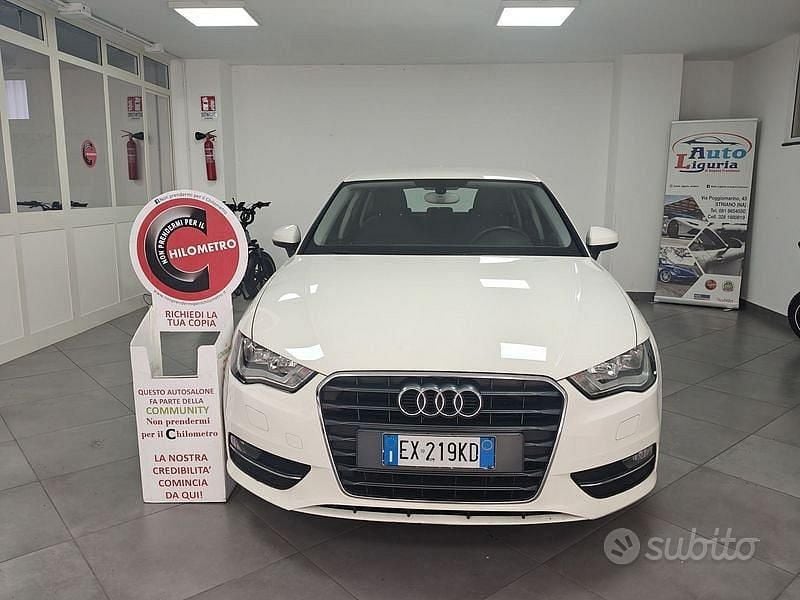 Usata Audi A3 Business 110 CV (80 kW) 2014 Beige Berlina