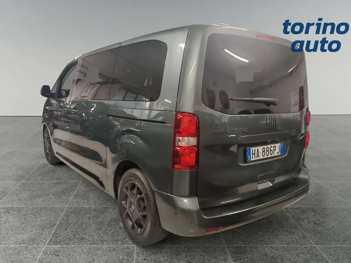 Nuova Fiat E-Ulysse 130 kW (177 CV) 2025 Verde Monovolume