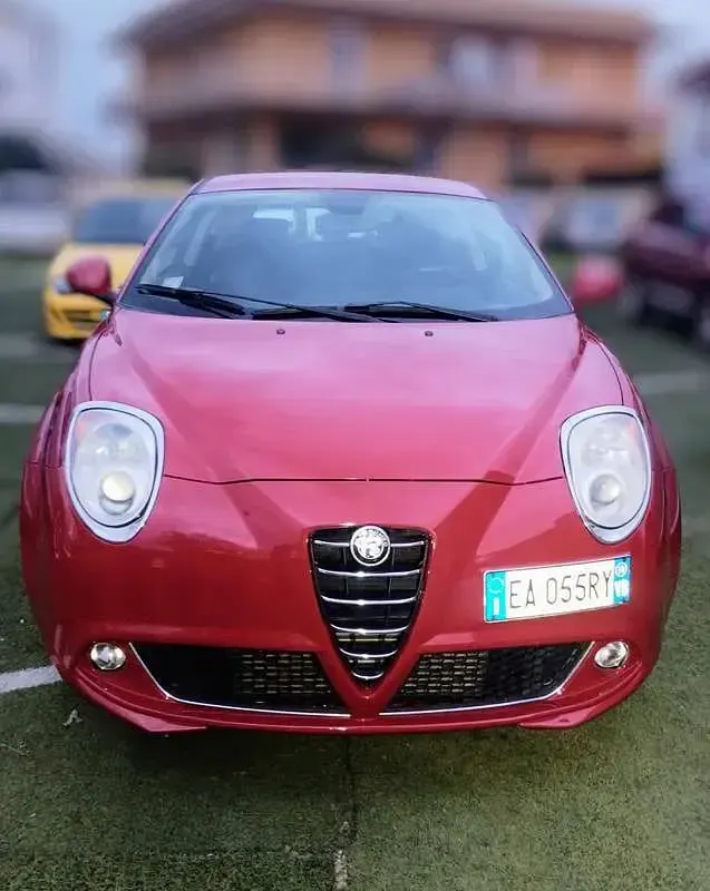 Usata Alfa Romeo MiTo Distinctive 120 CV (88 kW) 2010 Rosso Utilitaria