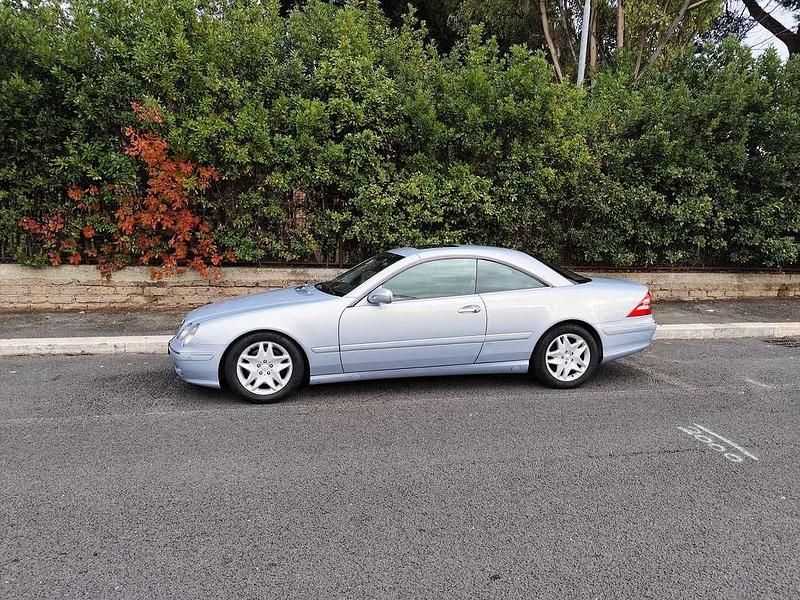Usata Mercedes CL500 306 CV (225 kW) 2001 Argento Coupé