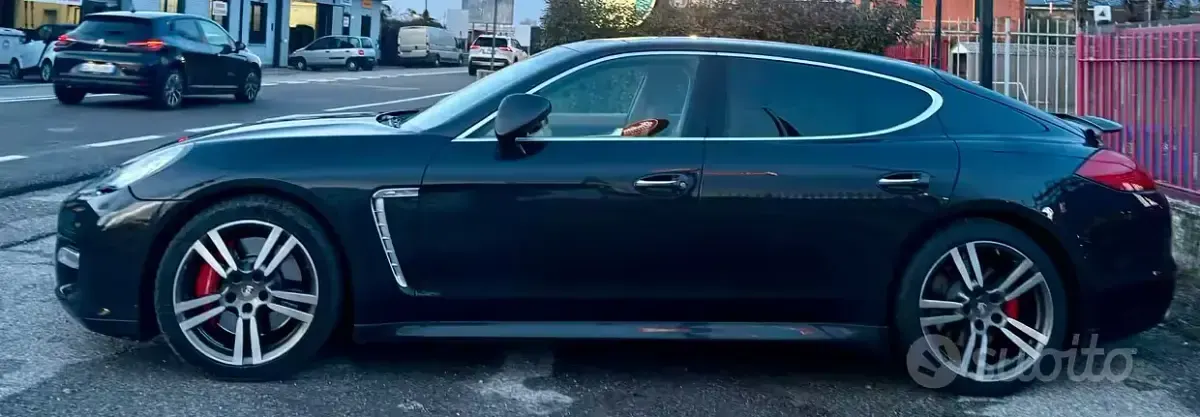 Usata Porsche Panamera Turbo Sport 500 CV (367 kW) 2010 Nero Utilitaria