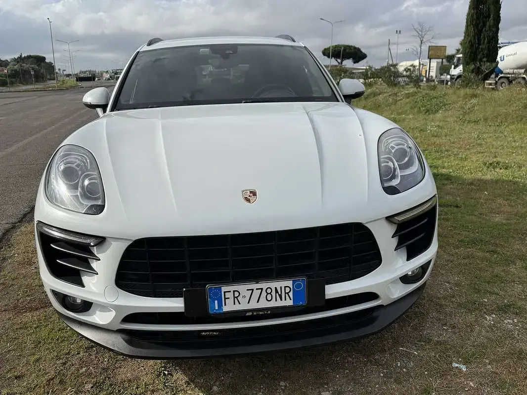 Usata Porsche Macan 250 CV (183 kW) 2017 Bianco SUV