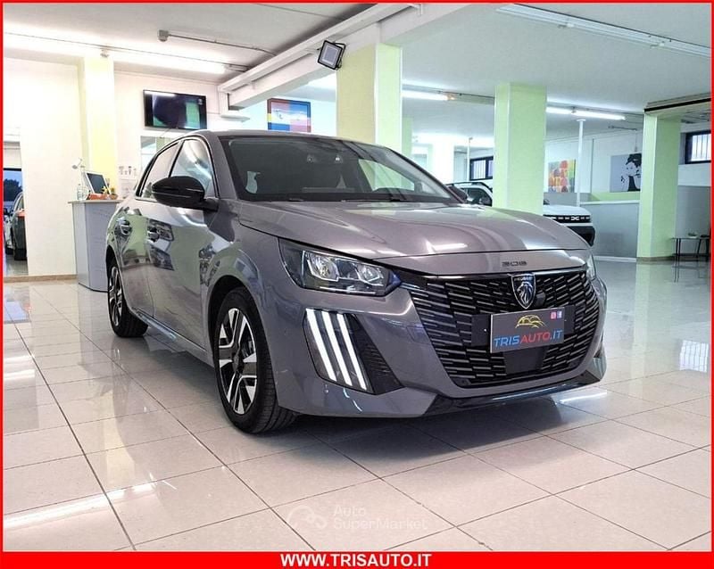 Grigio Nuova 2025 Peugeot 208 Allure Utilitaria | 17.800 € (Buon prezzo) - Immagine 1/3