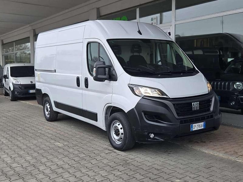 Usata Fiat Ducato 140 CV (102 kW) 2023 Bianco Furgone