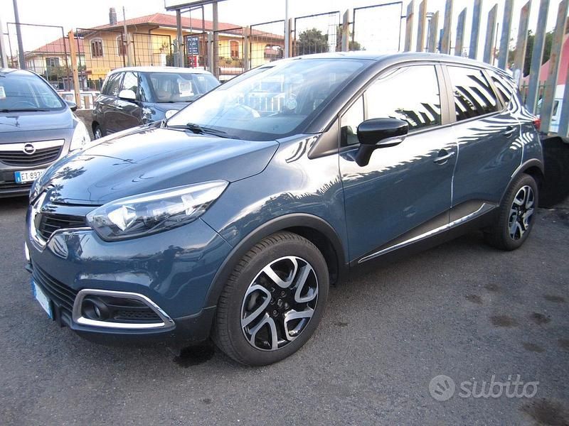 Usata Renault Captur 90 CV (66 kW) 2014 Blu SUV