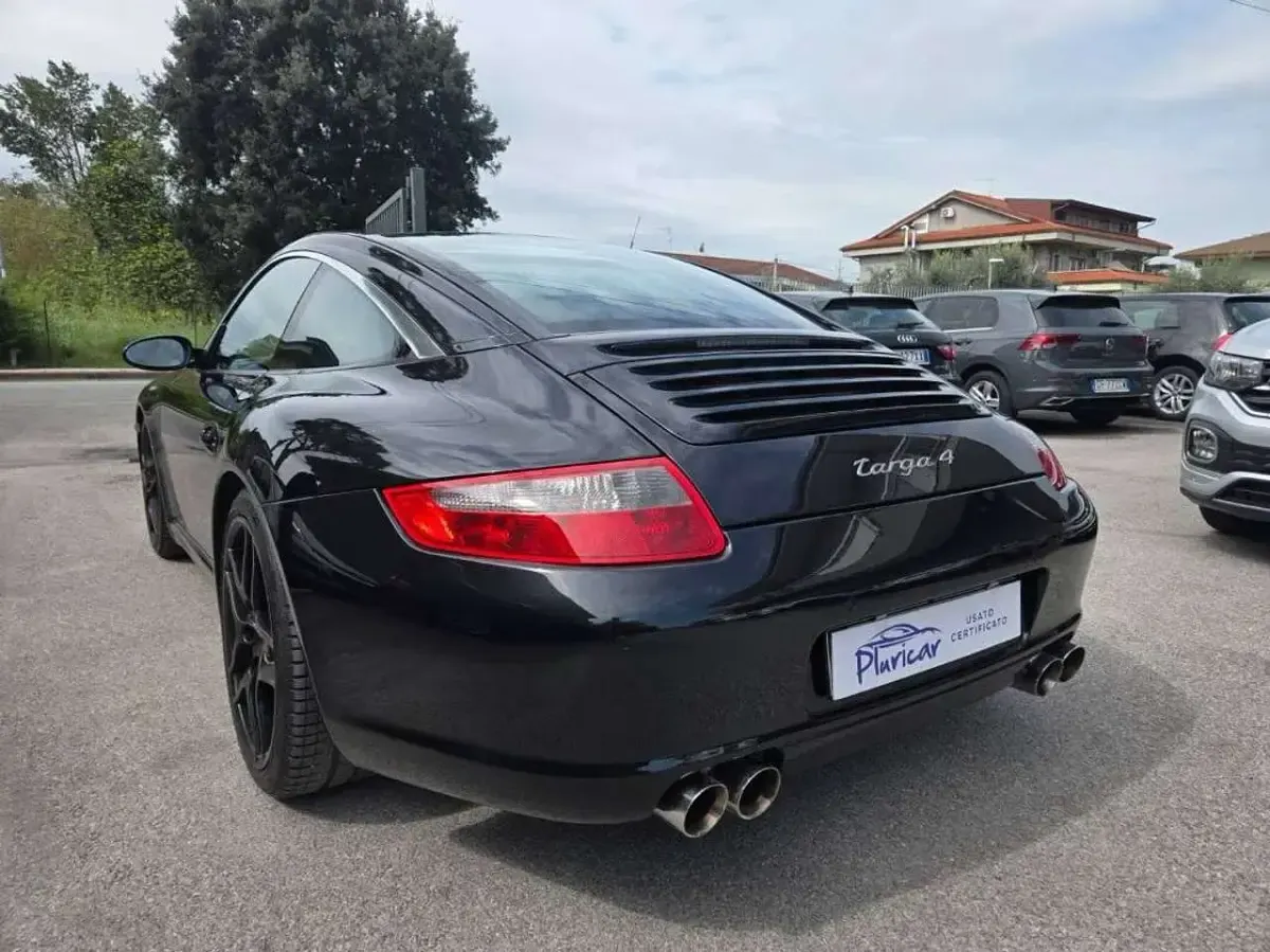 Usata Porsche 911 325 CV (239 kW) 2008 Nero Cabrio
