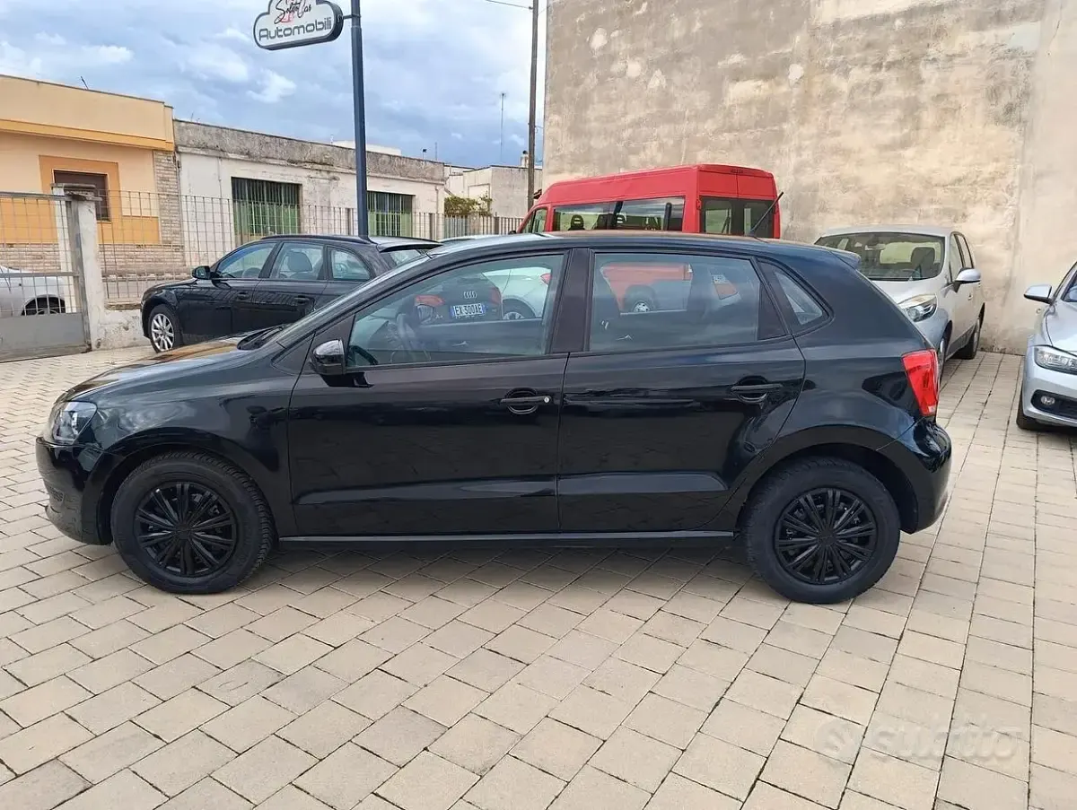 Usata VW Polo 75 CV (55 kW) 2012 Nero Utilitaria