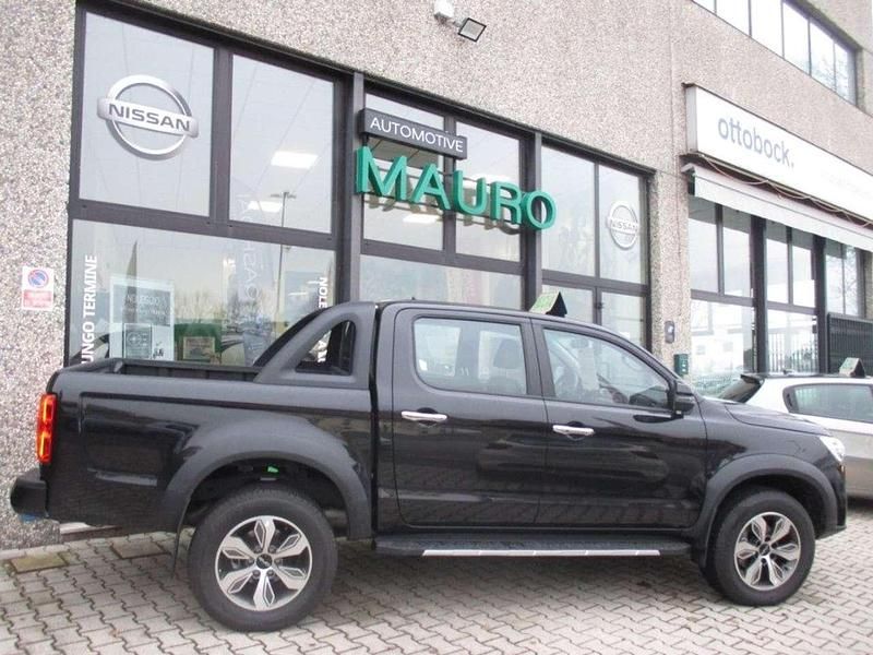 Nuova EVO Cross 4 136 CV (100 kW) 2026 Nero Pick-up