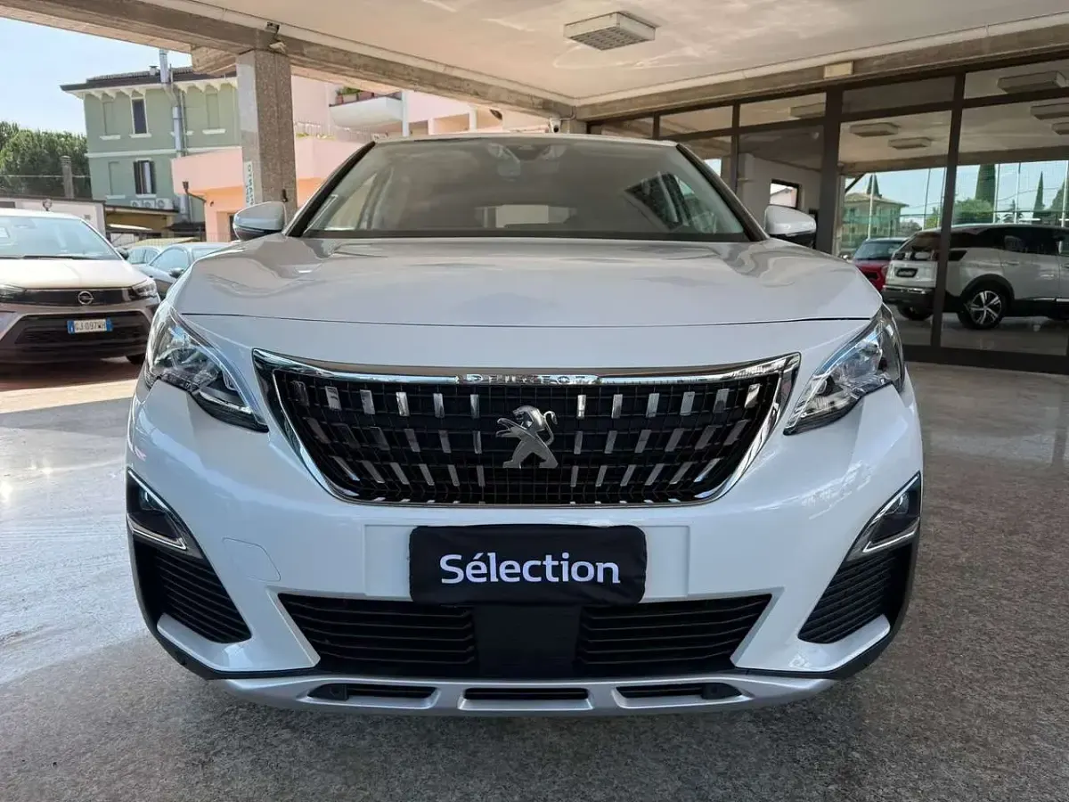 Usata Peugeot 3008 Allure 224 CV (164 kW) 2020 Bianco SUV