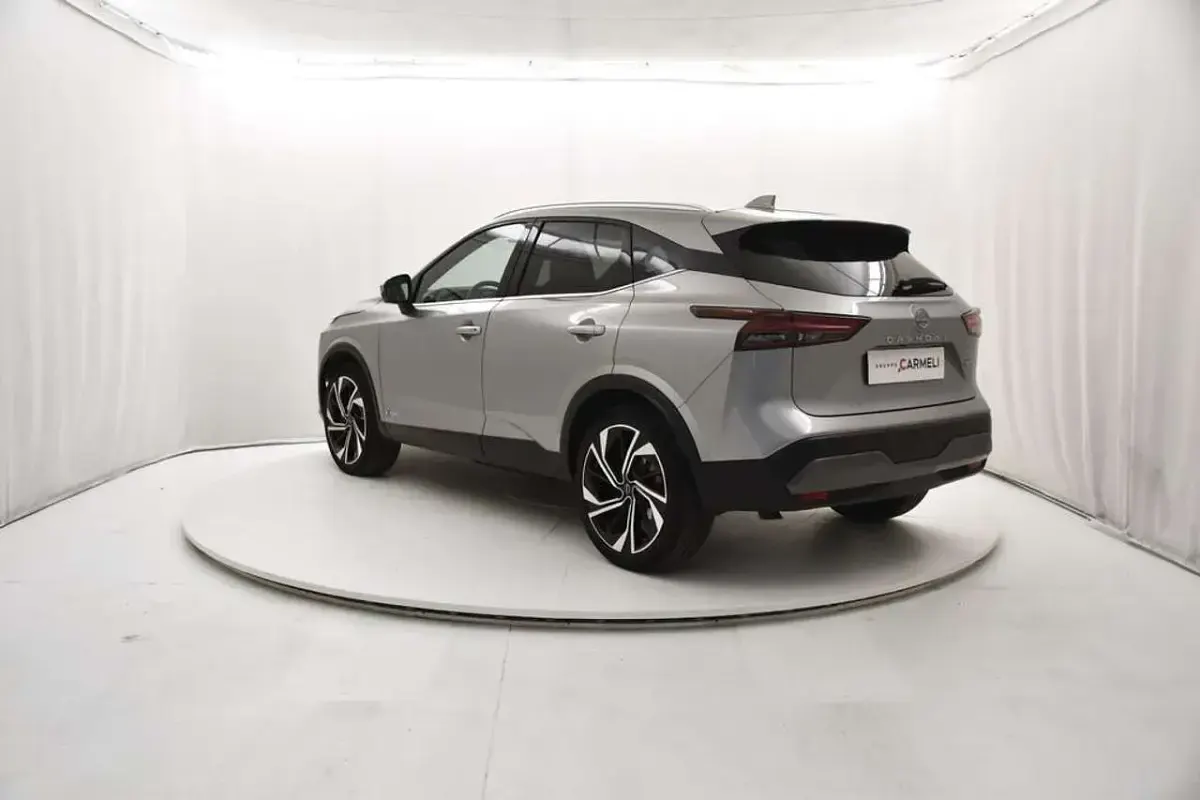 Usata Nissan Qashqai Tekna 190 CV (139 kW) 2023 Grigio SUV