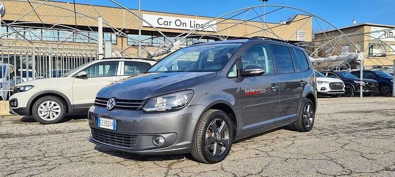 Usata VW Touran Comfortline 105 CV (77 kW) 2015 Indium grey Monovolume