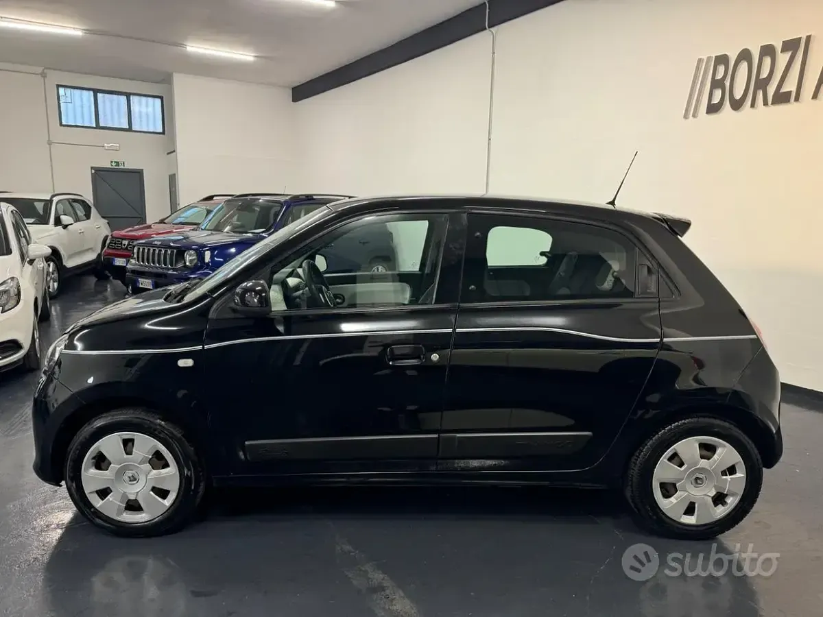 Usata Renault Twingo SE 69 CV (50 kW) 2016 Nero Utilitaria