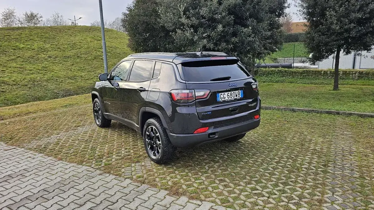 Usata Jeep Compass Trailhawk 179 CV (131 kW) 2021 SUV