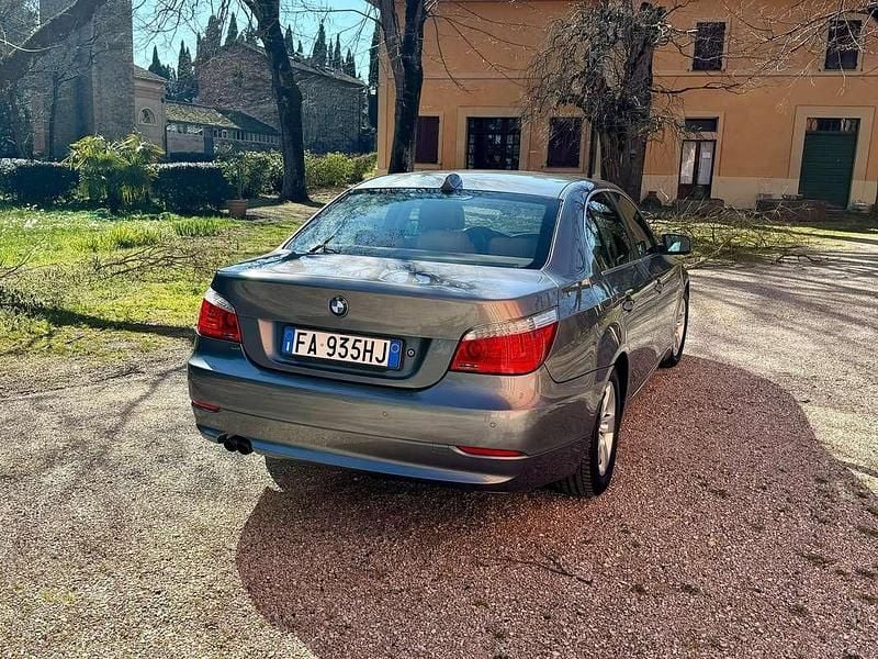 Usata BMW 525 Sport Line 197 CV (144 kW) 2015 Grigio Berlina